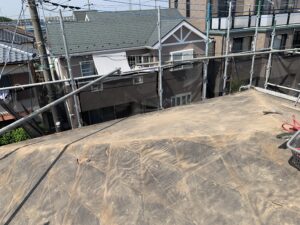 古いスレート屋根をすべて撤去した写真